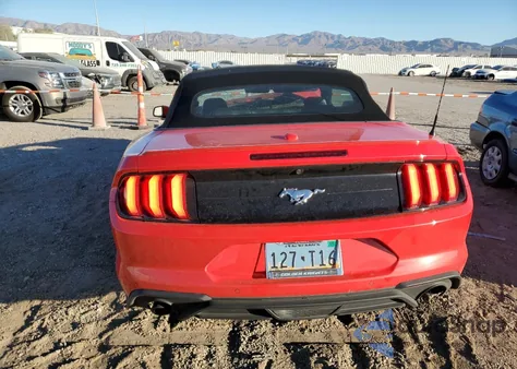 2023 Ford Mustang z USA, uszkodzony, nr VIN 1FATP8UH3P5111068